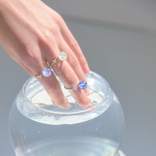 Triangle Cubic Snowball Ring